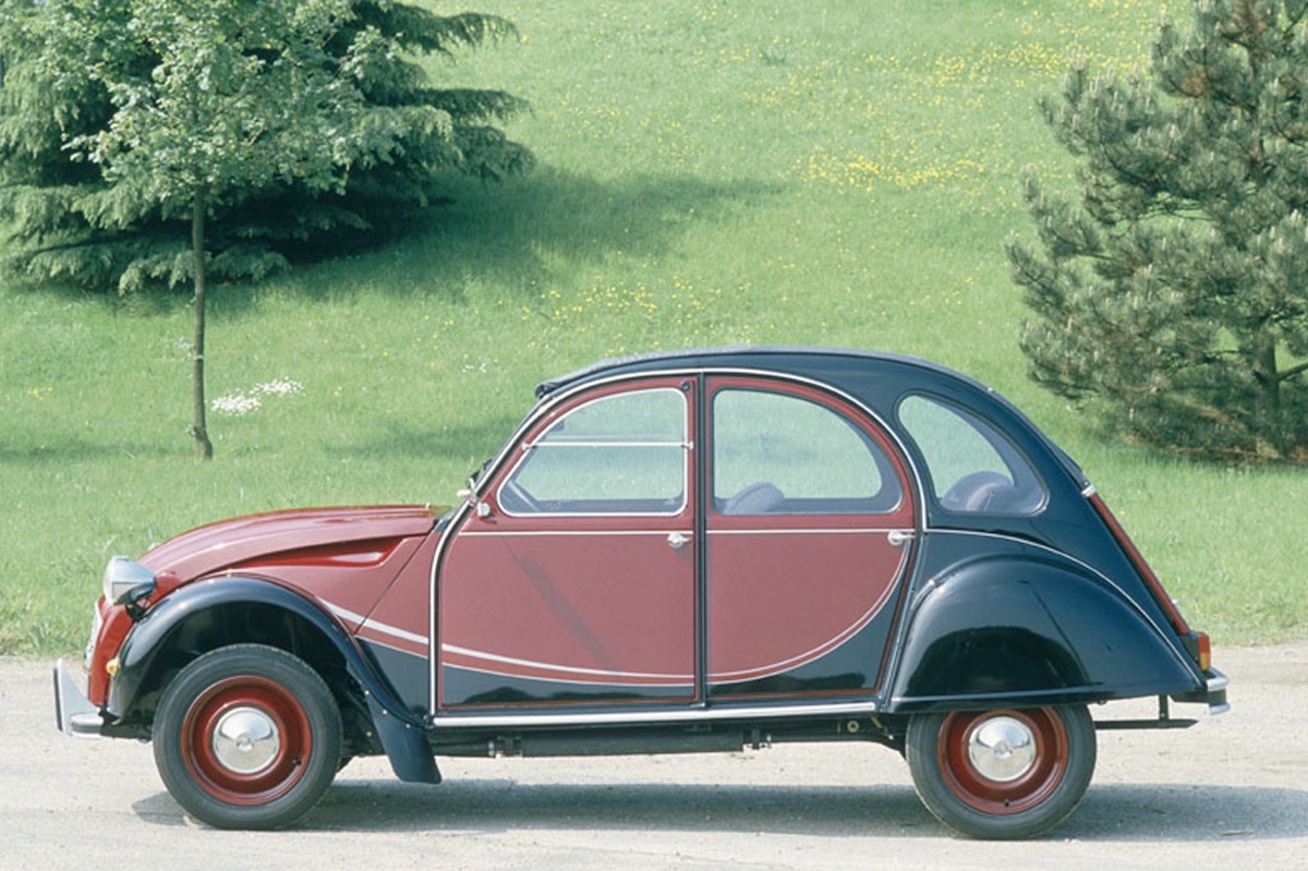 citroen-2cv6-charleston SemanalClásico - Revista online de coches clásicos, de colección y sport - retromobile paris
