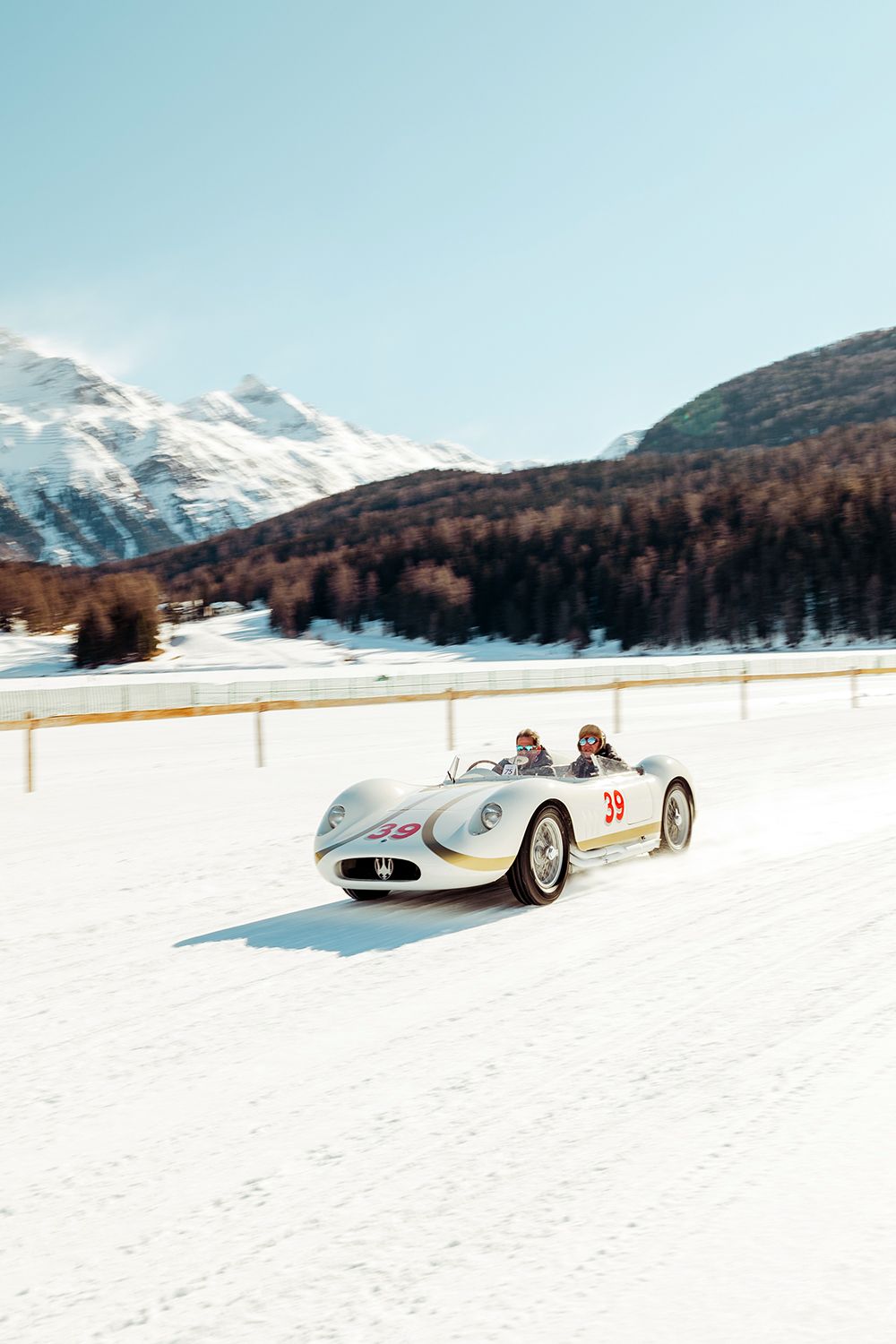 14_Maserati_The_Ice_St_Moritz_2022 conservando historia coche clasico
