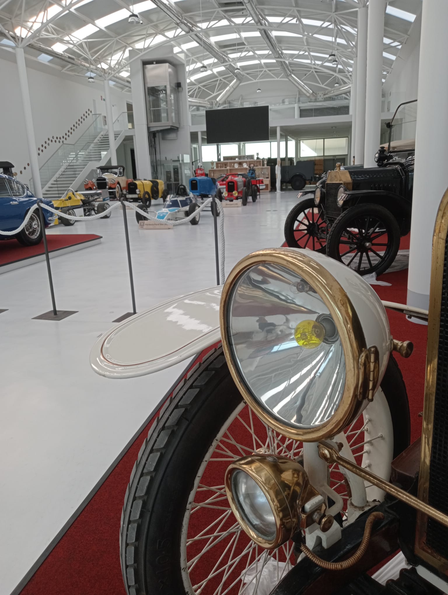 museocochegalicia Visita: Museo de la Automoción e Historia