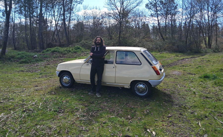 Renault 8TS