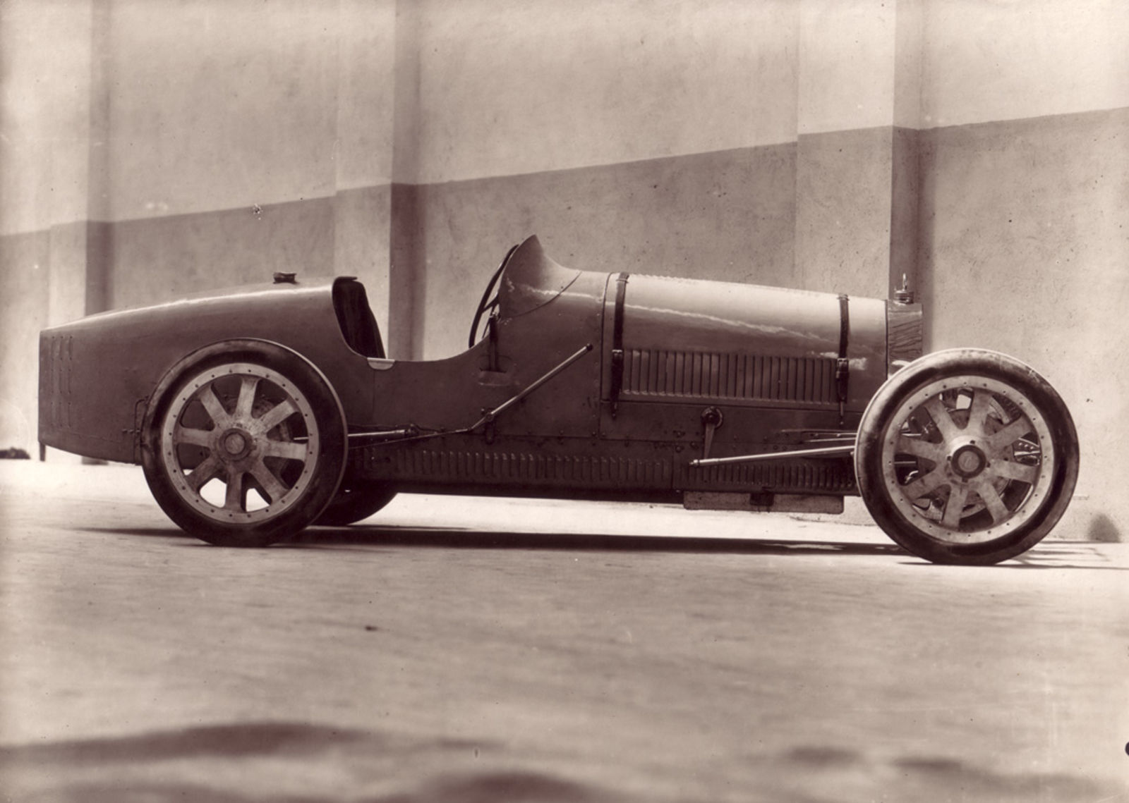 1924-type-35 Historia: la llanta de aleación - Semanal Clásico - Revista online de coches clásicos, de colección y sport