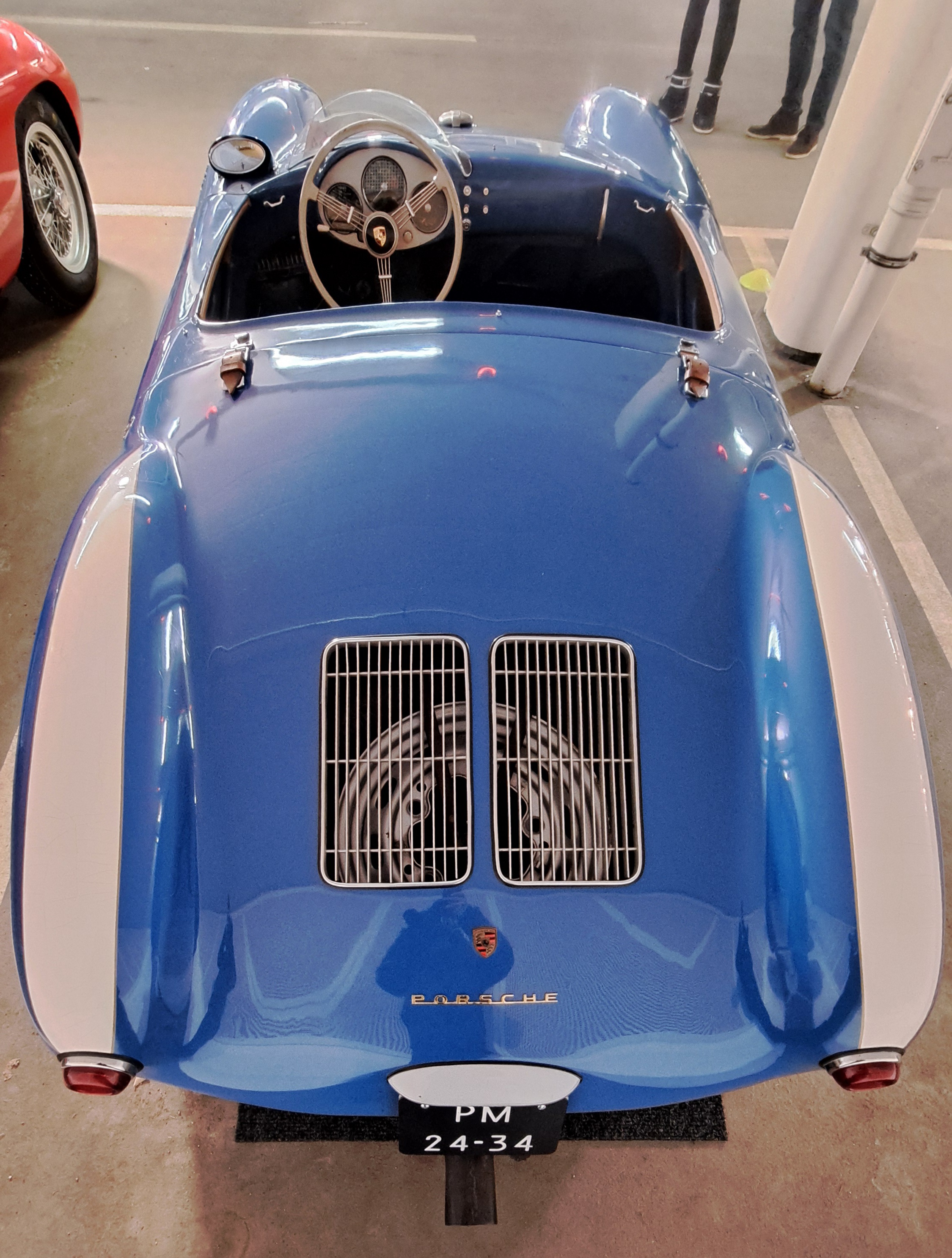 porsche550_theice ferrari