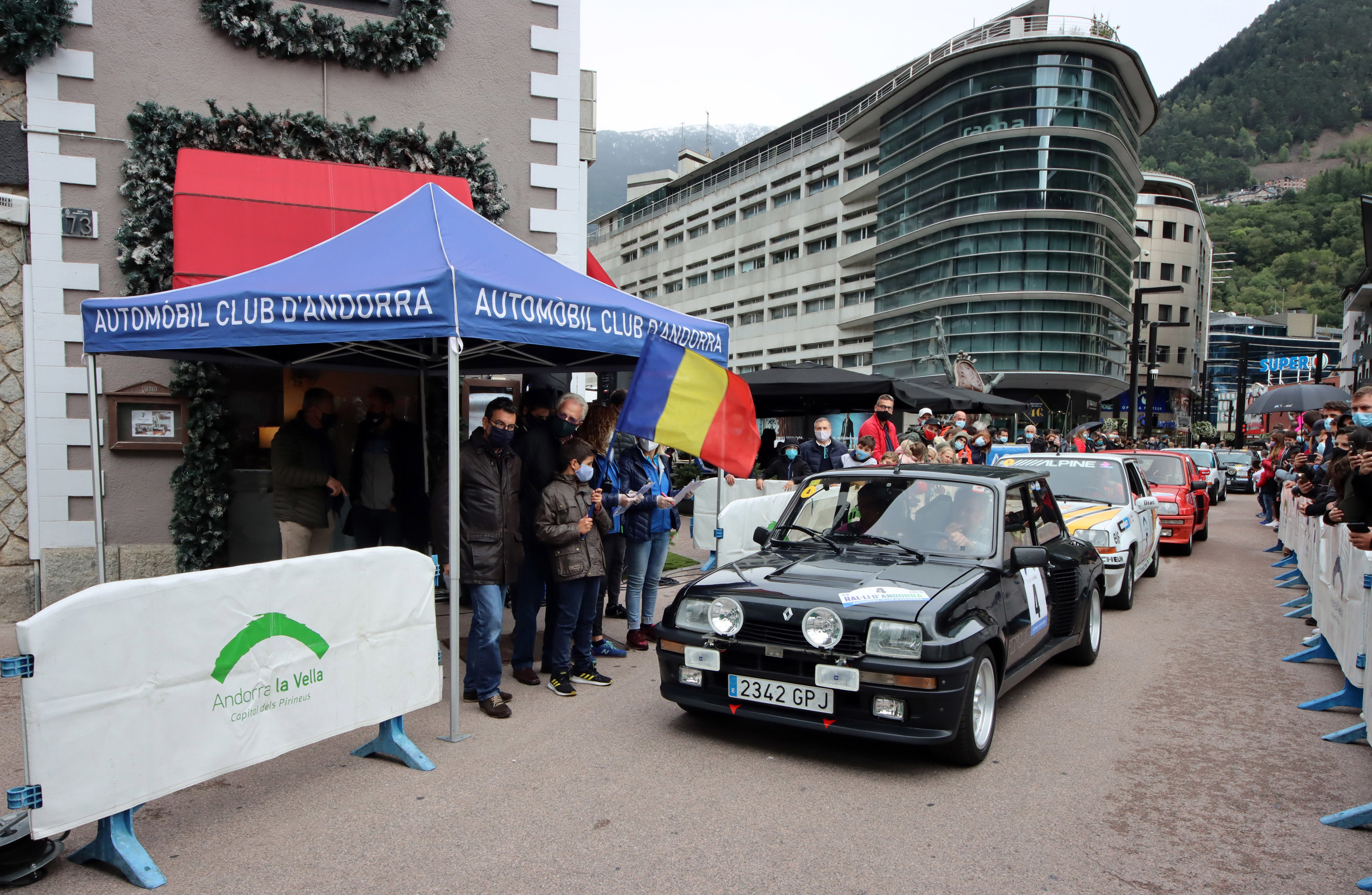 803b95aa-c069-4df7-b1e7-2d215a3a0c4d SemanalClásico - Revista online de coches clásicos, de colección y sport - rally de andorra