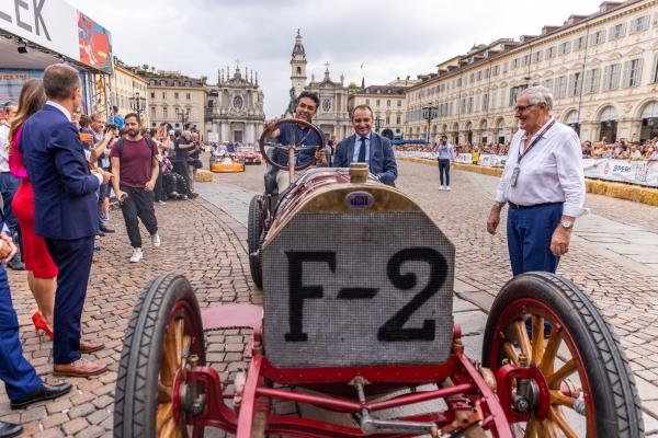 405bdc661c3a7955a277a643e01b1e4355bd158dcb8369e2480e5de3434aee7c SemanalClásico - Revista online de coches clásicos, de colección y sport - formula1