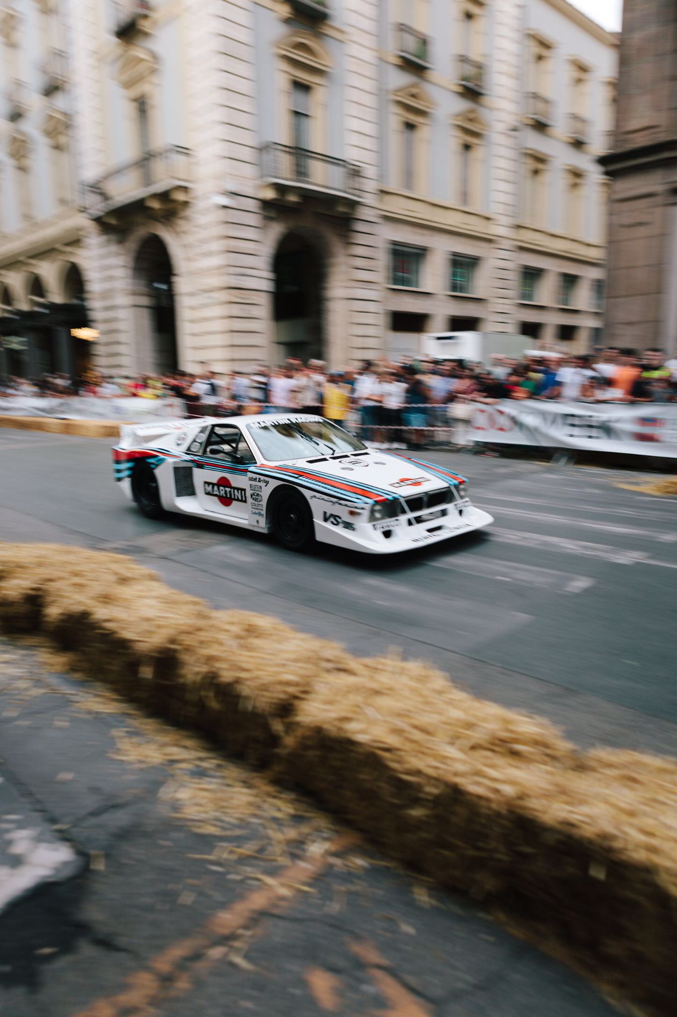 lancia037_autolook SemanalClásico - Revista online de coches clásicos, de colección y sport - turin