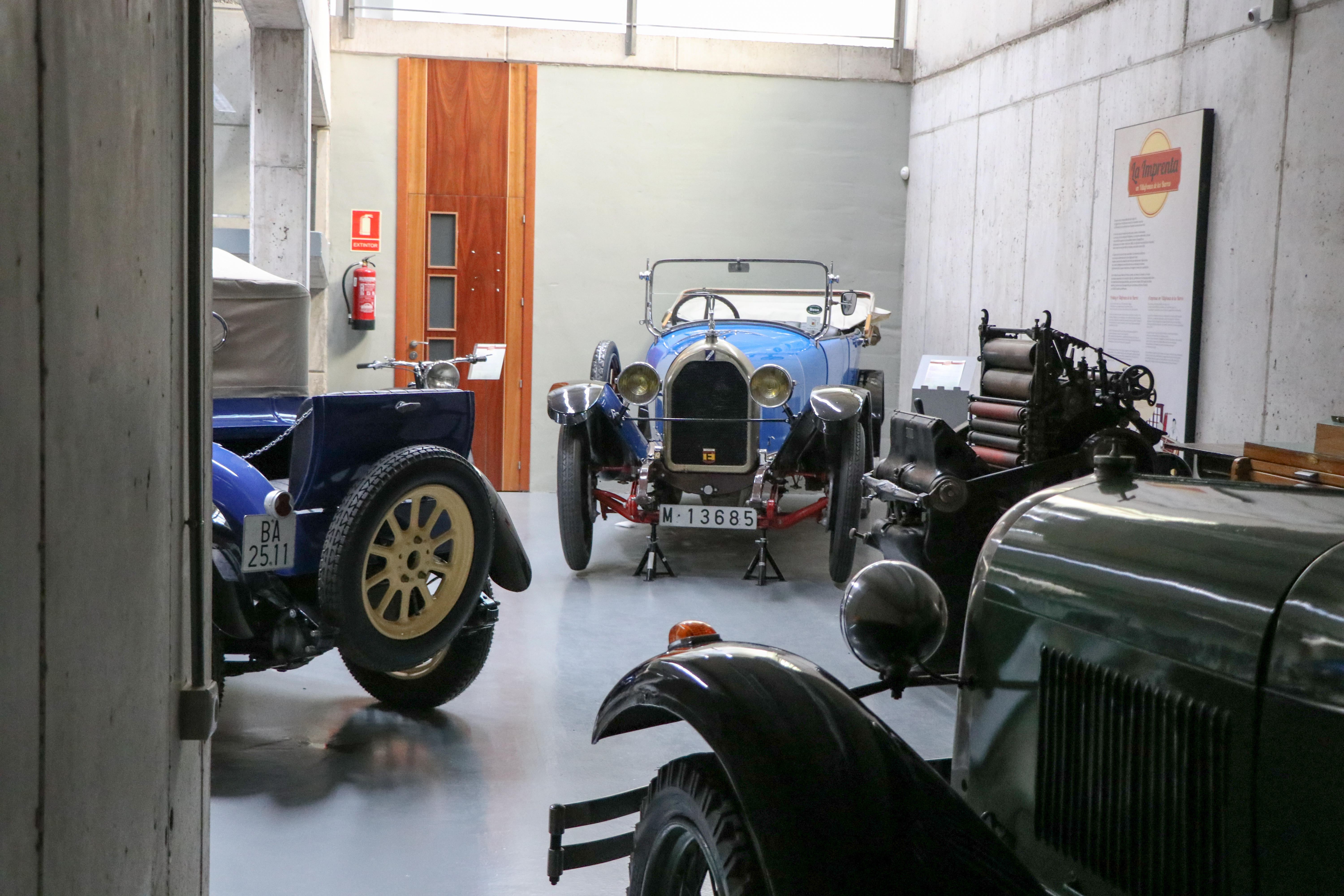 Muvi-7 Visita: Museo MUVI - SemanalClásico - Revista online de coches clásicos, de colección y sport