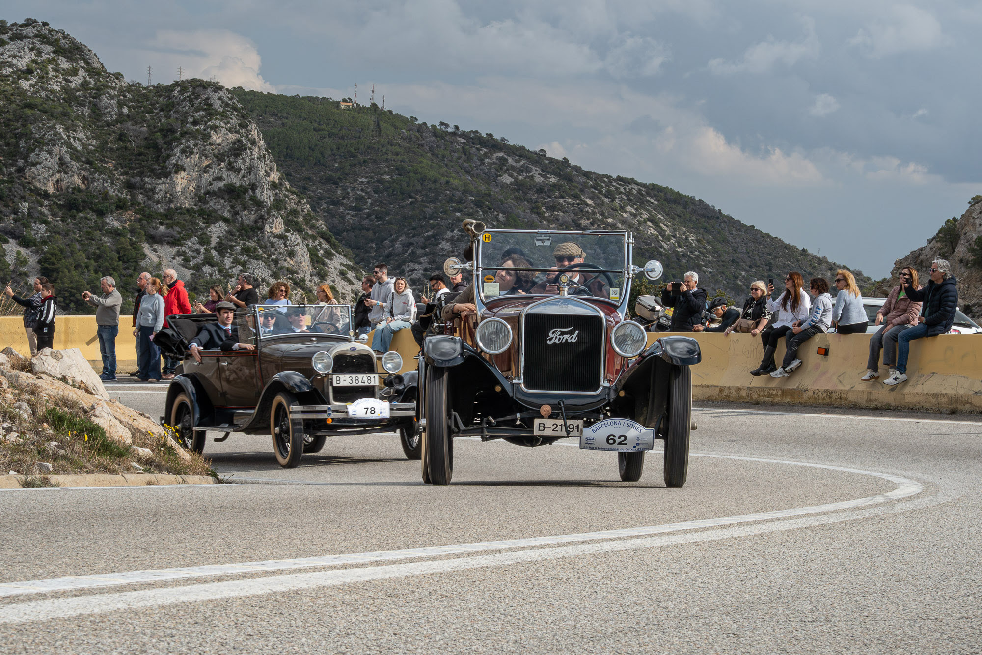 rally_barcelona_sitges Semanal Cl&aacute;sico, revista dedicada al mundo de los coches cl&aacute;sicos y sport.