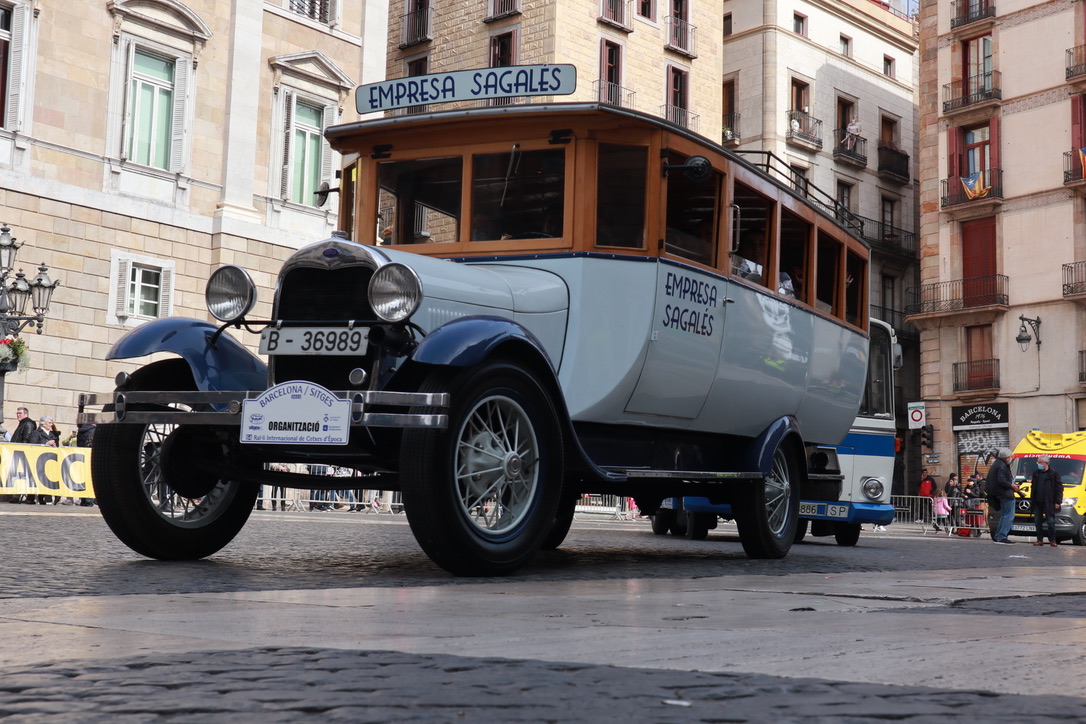 UNADJUSTEDNONRAW_thumb_1774 Rally Barcelona Sitges 2022 - Semanal Clásico - Revista online de coches clásicos, de colección y sport