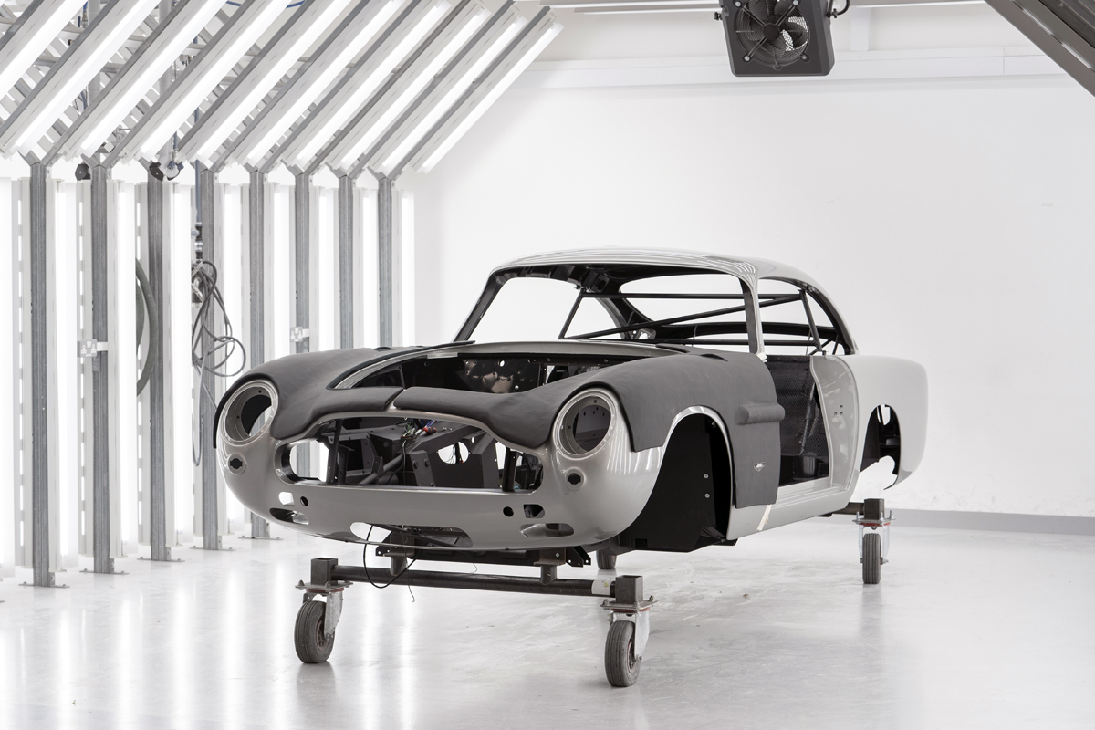 Aston Martin DB5 007