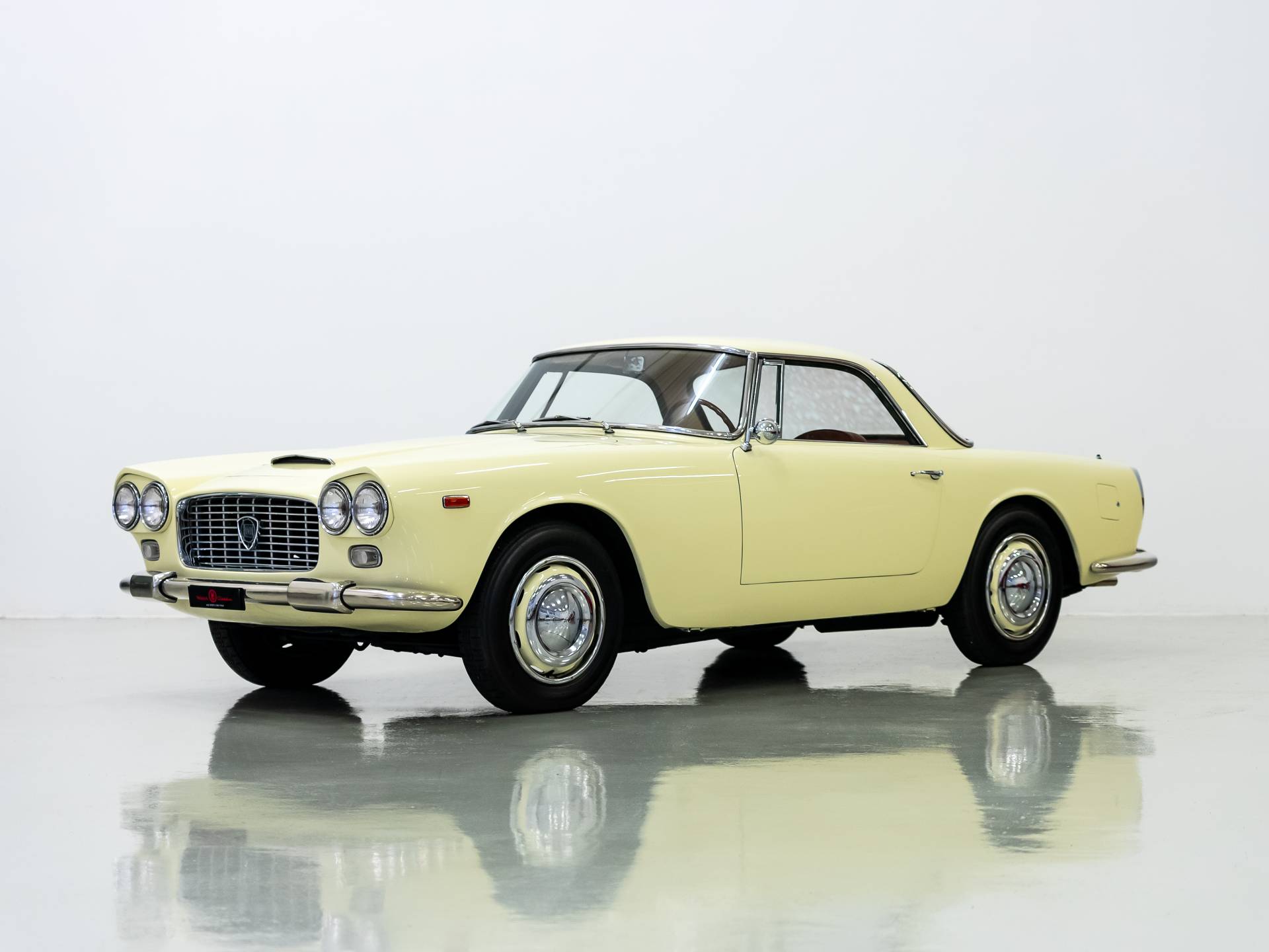 Lancia Flaminia GT 2.5 Touring 1961, el más cool!