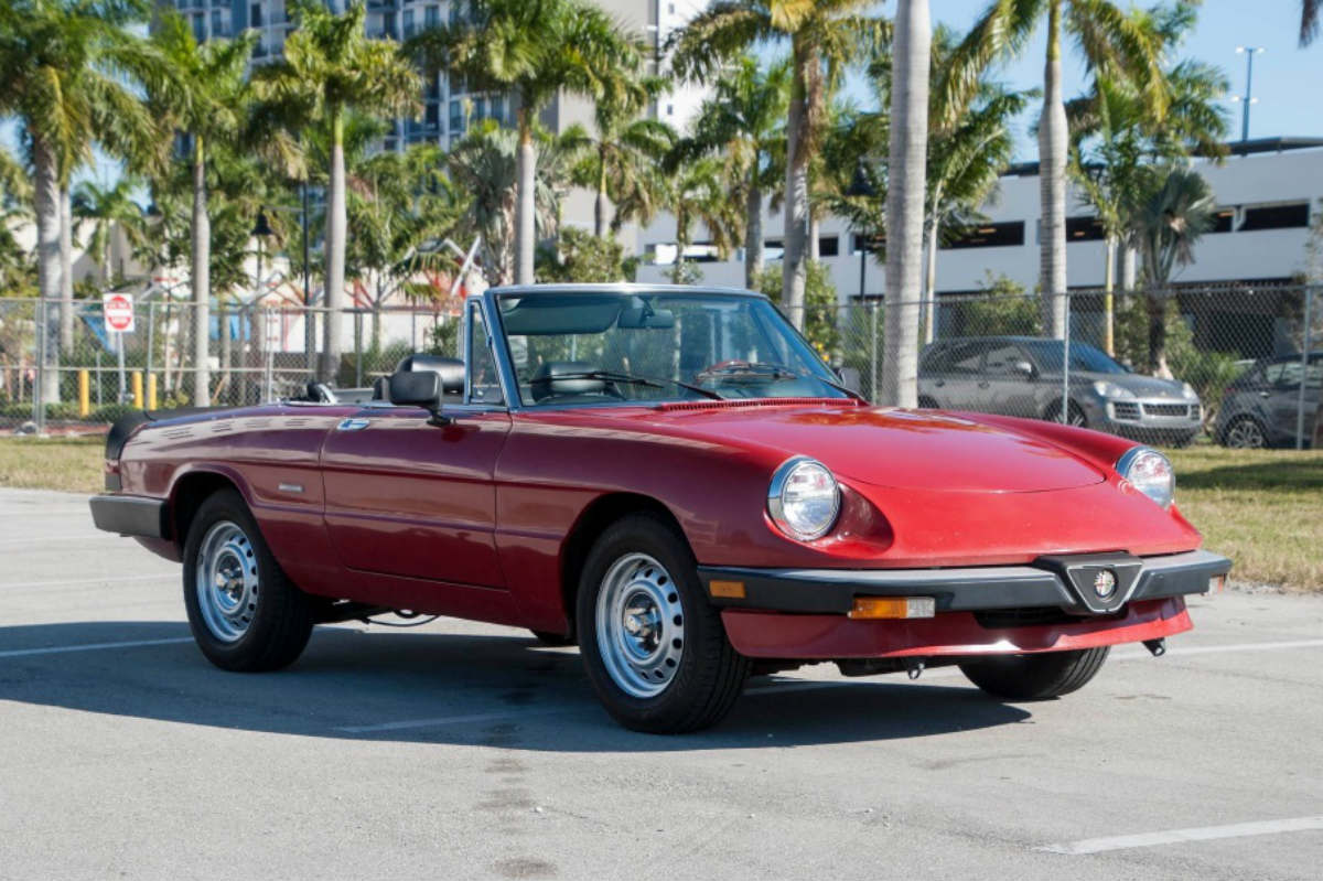 Alfa Romeo Spider Eddie Irvine