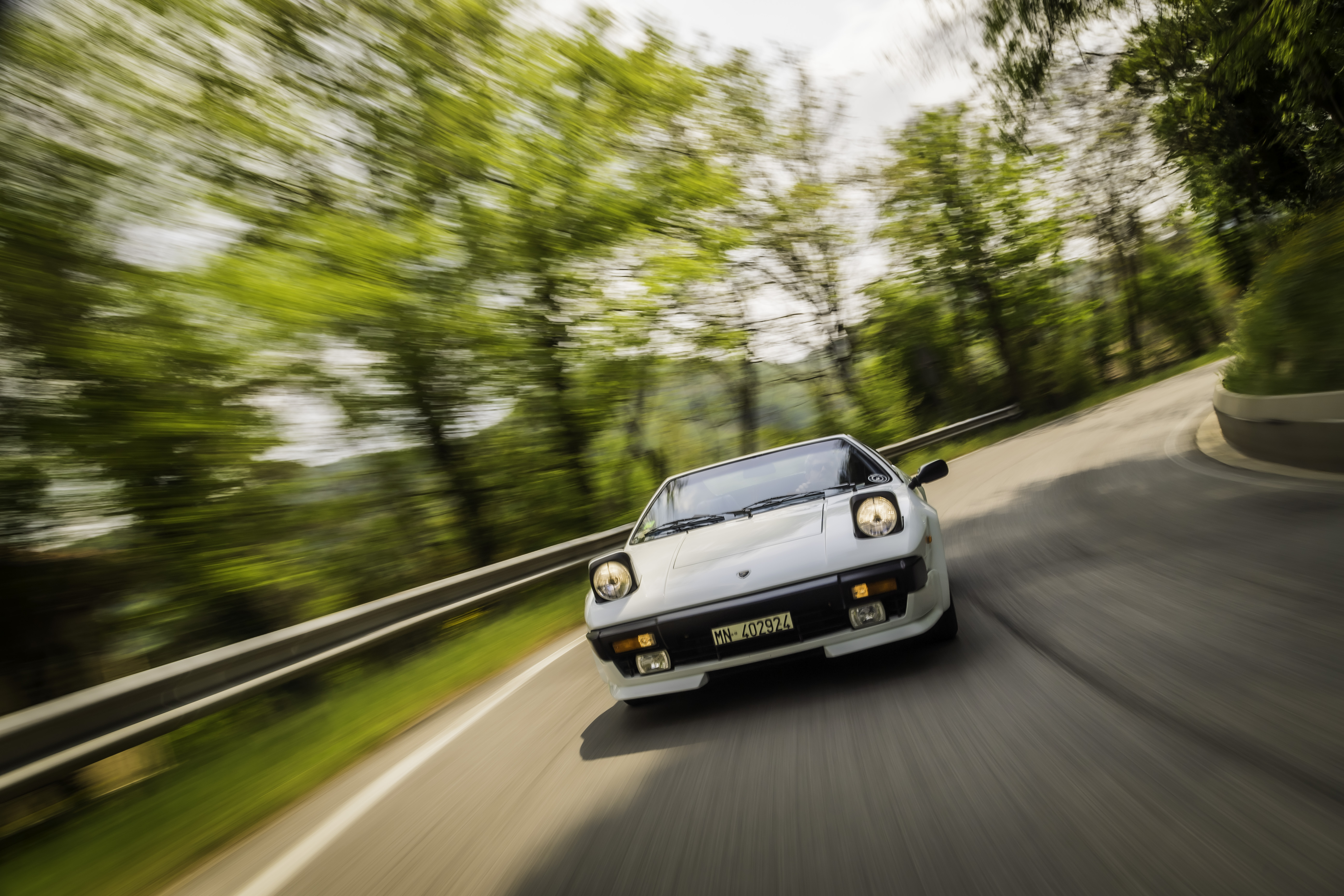 jalpabylamborghini El Lamborghnini Jalpa cumple los 40