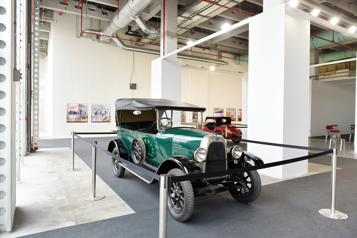 MostraLingottoViveeRivive Exposición: la historia y futuro de Lingotto