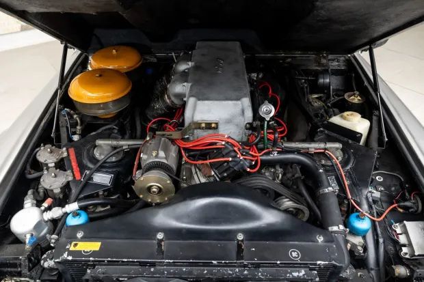 LamborghiniLM002diomamte El Lamborghini LM002 Wagon ex Sultan de Brunei, vuelve a subasta