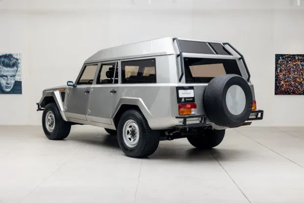 lamborghini lm002 la,borghini lm002 ex sultan de brunei