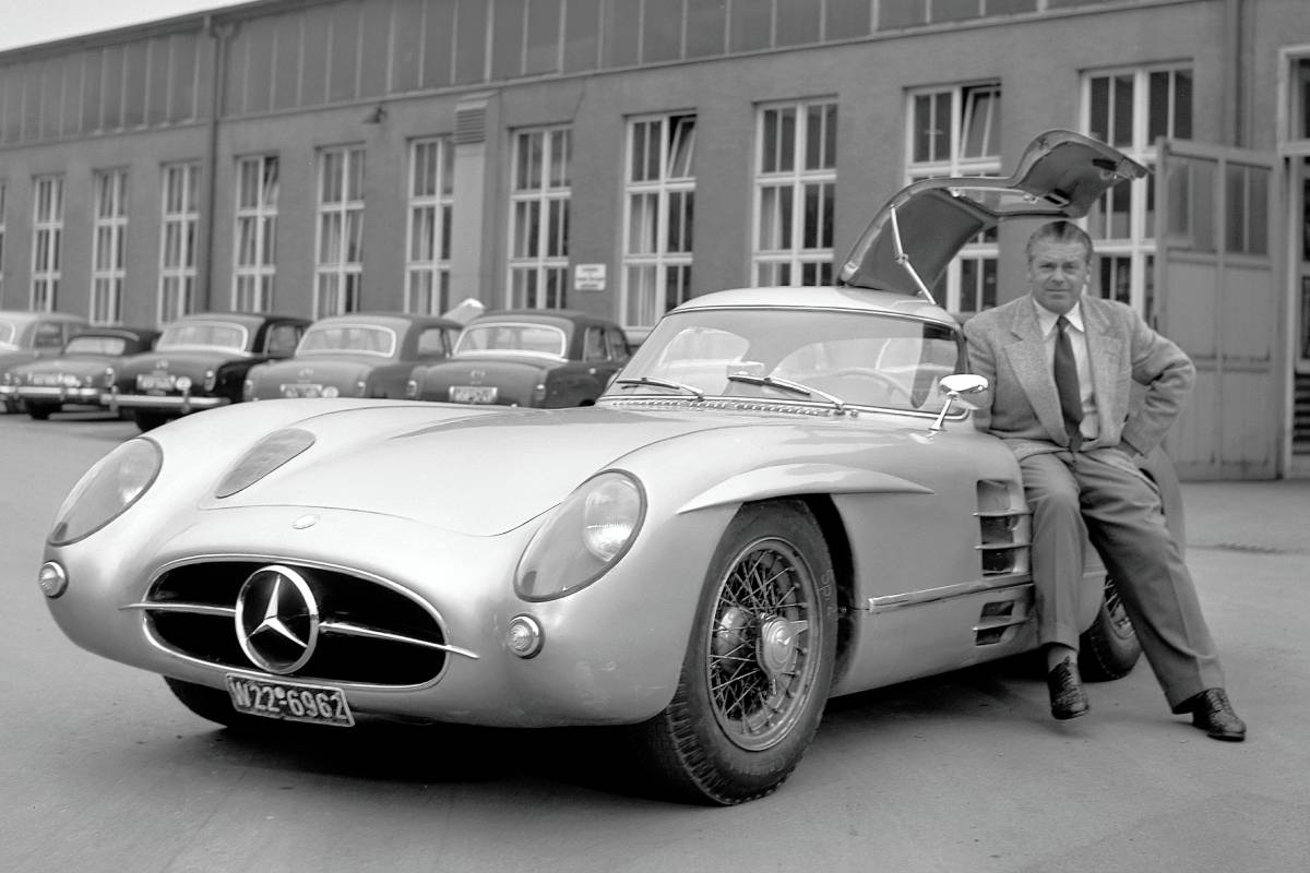 mercedesbenz-300-slr-uhlenhaut-coupe SemanalClásico - Revista online de coches clásicos, de colección y sport - subasta