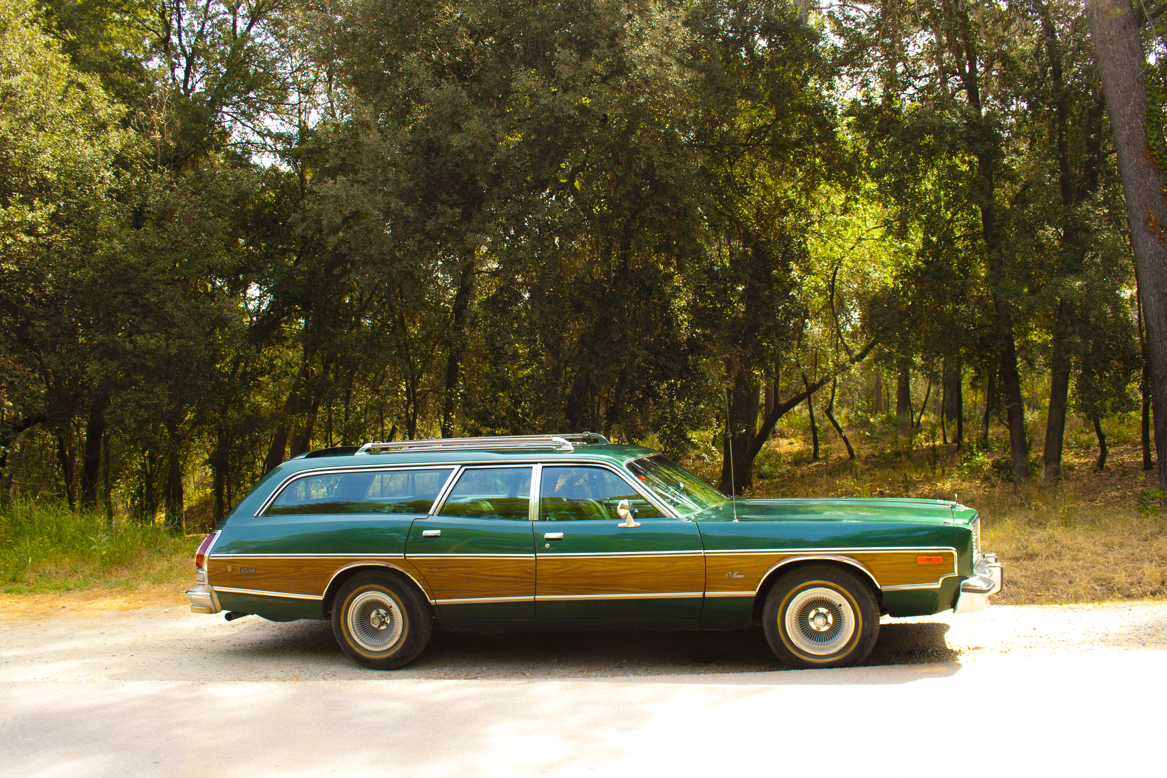 Dodge Monaco Crestwood Estate