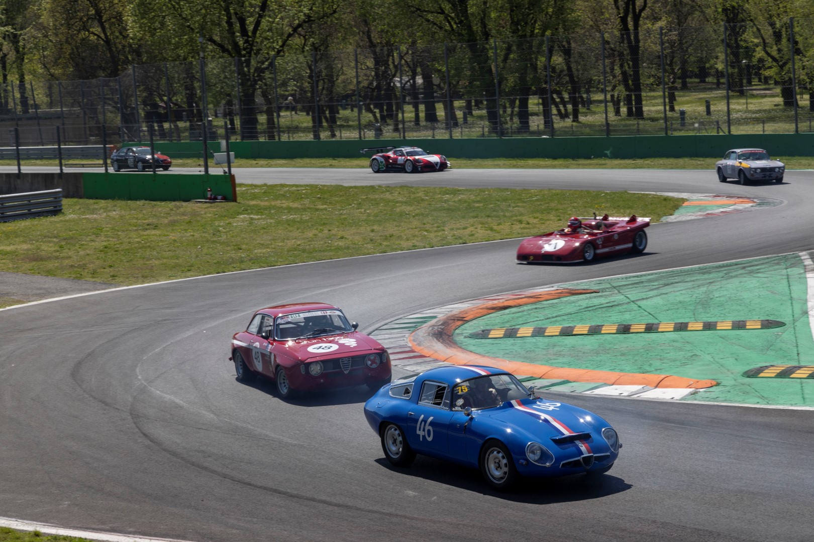 MRM38990-Large Aniversarios en Monza: 60° Autodelta & 100º Quadrifoglio