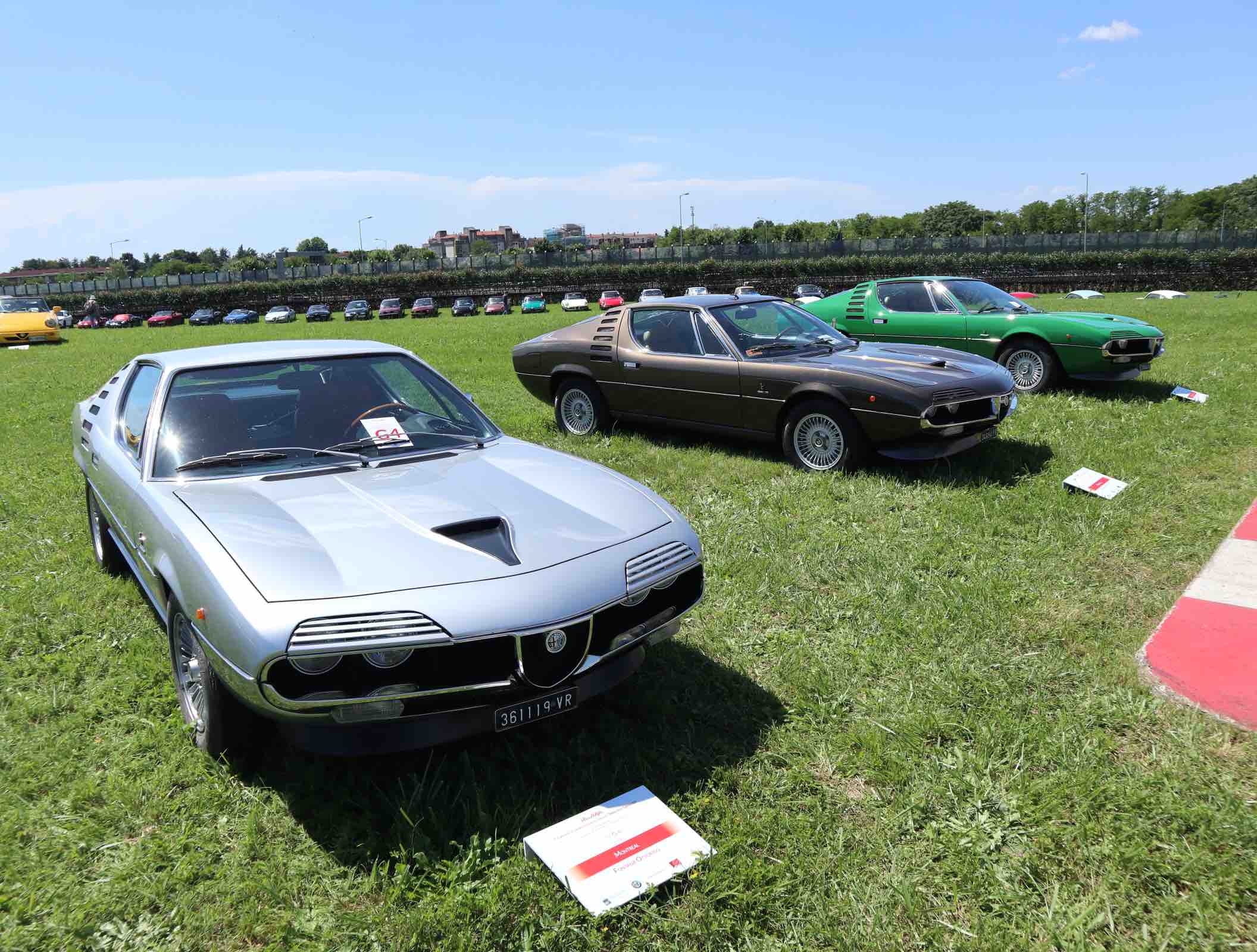 Alfa Romeo Montreal