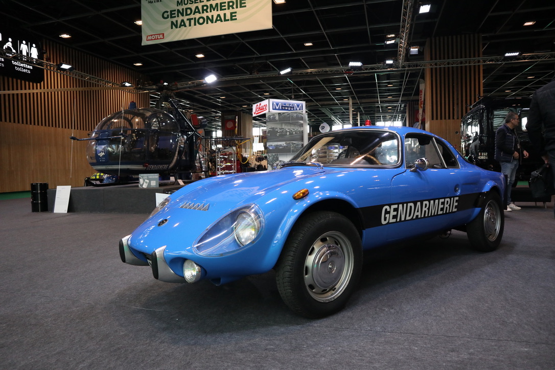 UNADJUSTEDNONRAW_thumb_16f7 Retromobile 2022