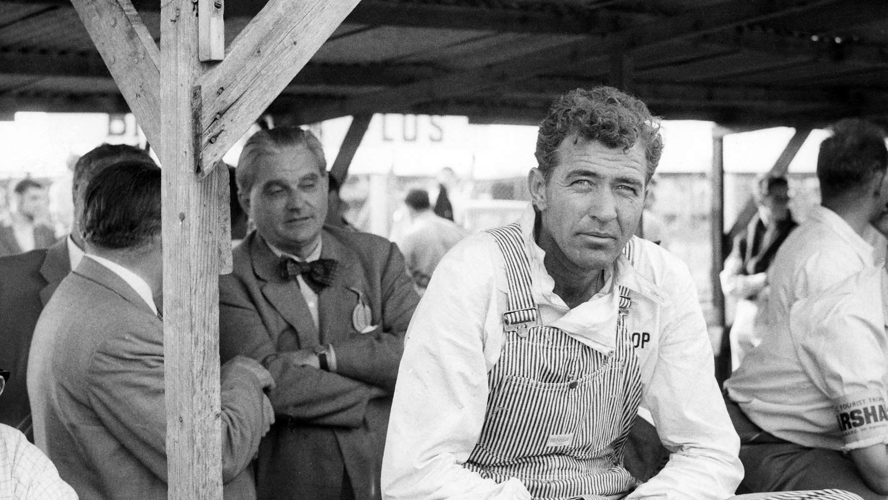 carroll-shelby-goodwood-motor-circuit-in-1959.-ph.-by-gpl. Goodwood Revival 2023 & Carroll Shelby