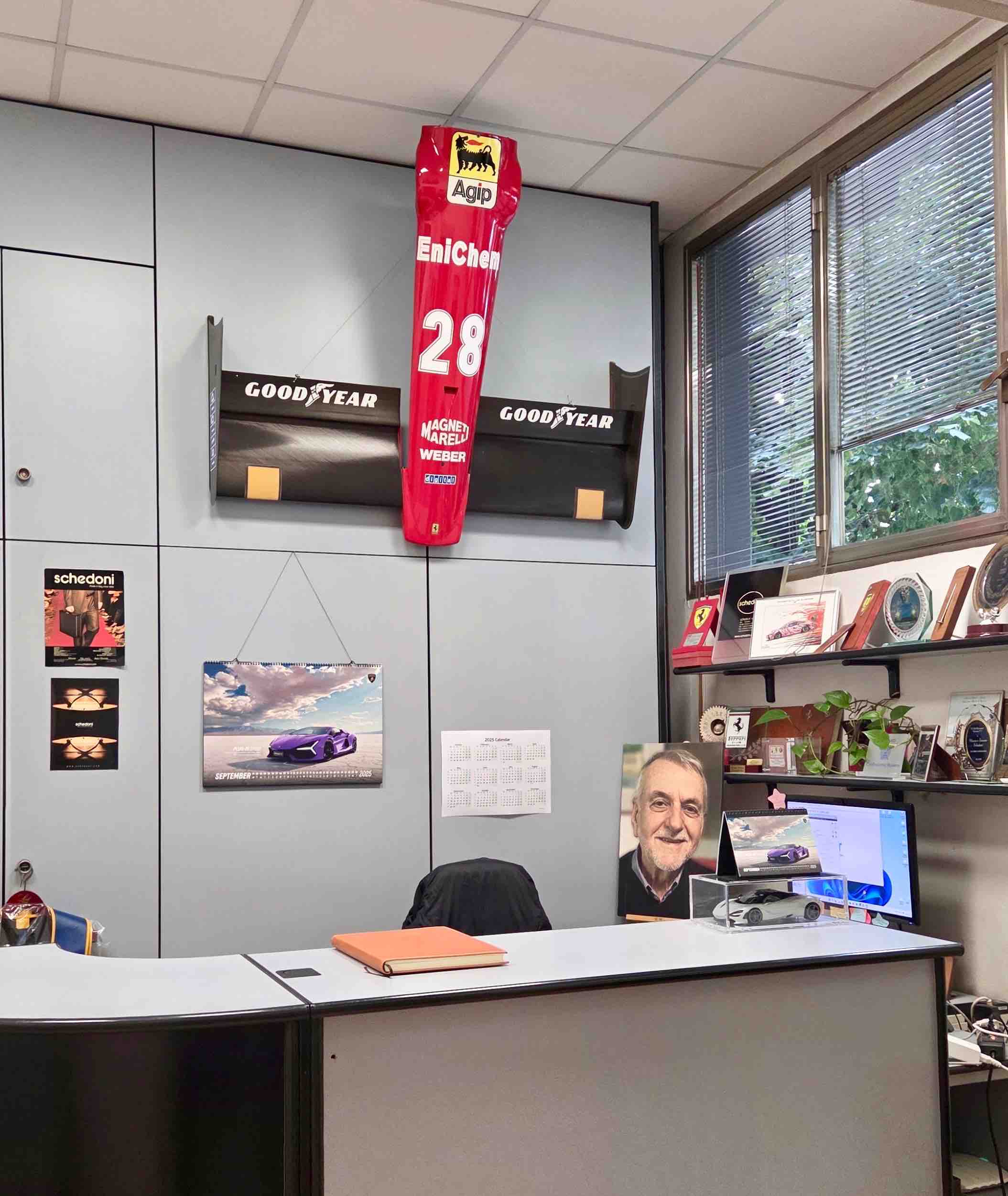 schedoni_ufficcio Cr&oacute;nica desde Modena: visita a Schedoni