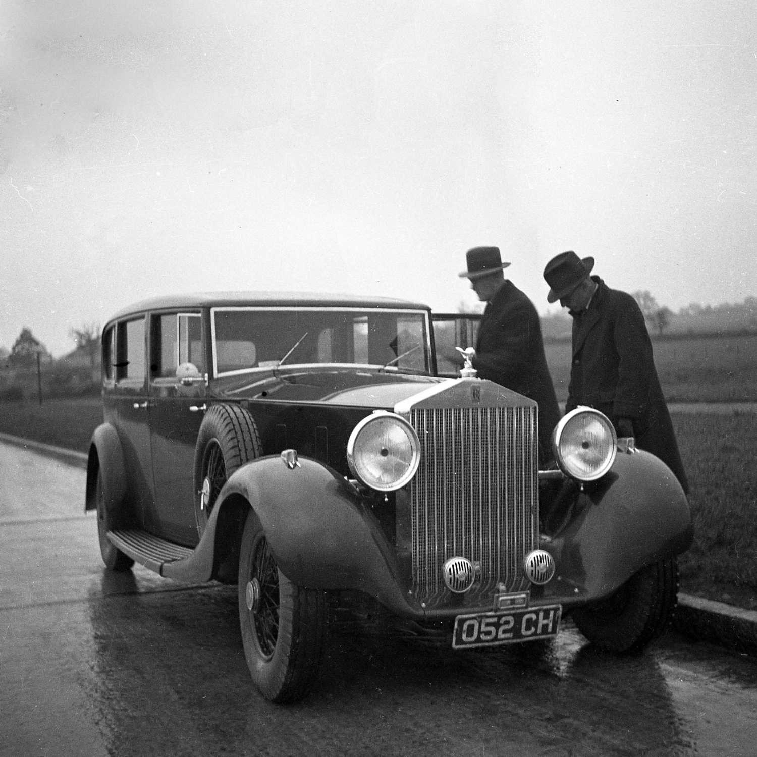 rolls-royce_30ex-experimental-phantom-iii-spectre-car-1934-7-1500px Rolls Royce: historia del nombre Spectre
