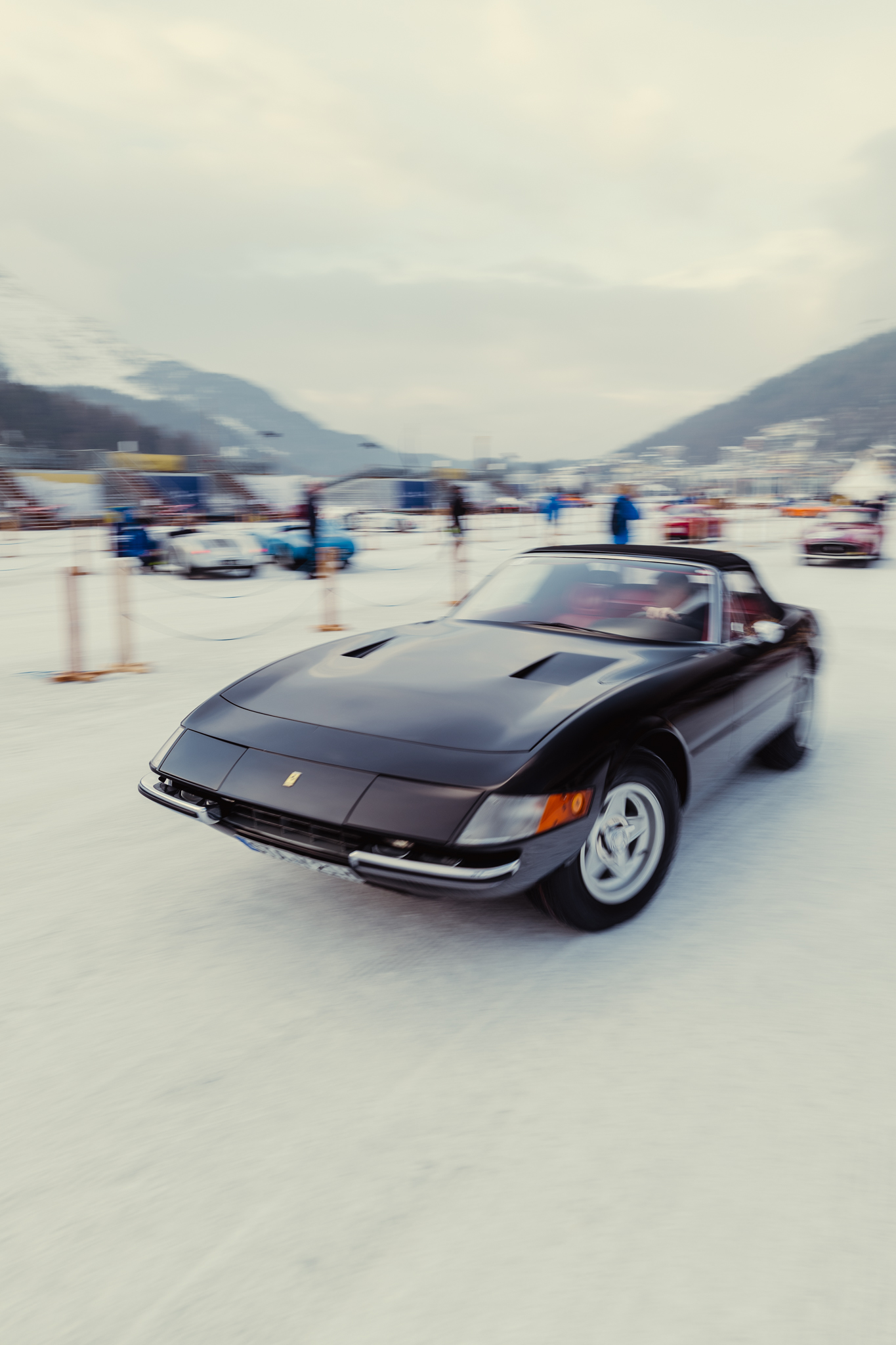 ferrari_theice23 SemanalClásico - Revista online de coches clásicos, de colección y sport - vintage