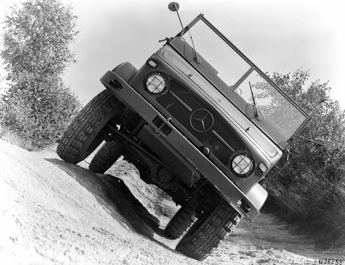 Mercedes-Benz Unimog