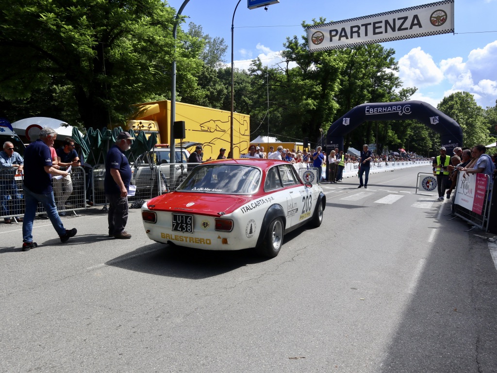 partenza_vernascasilverflag SemanalClásico - Revista online de coches clásicos, de colección y sport - vernasca