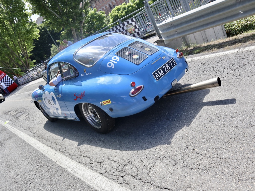 porsche356_vernascasilverflag semanalclasico