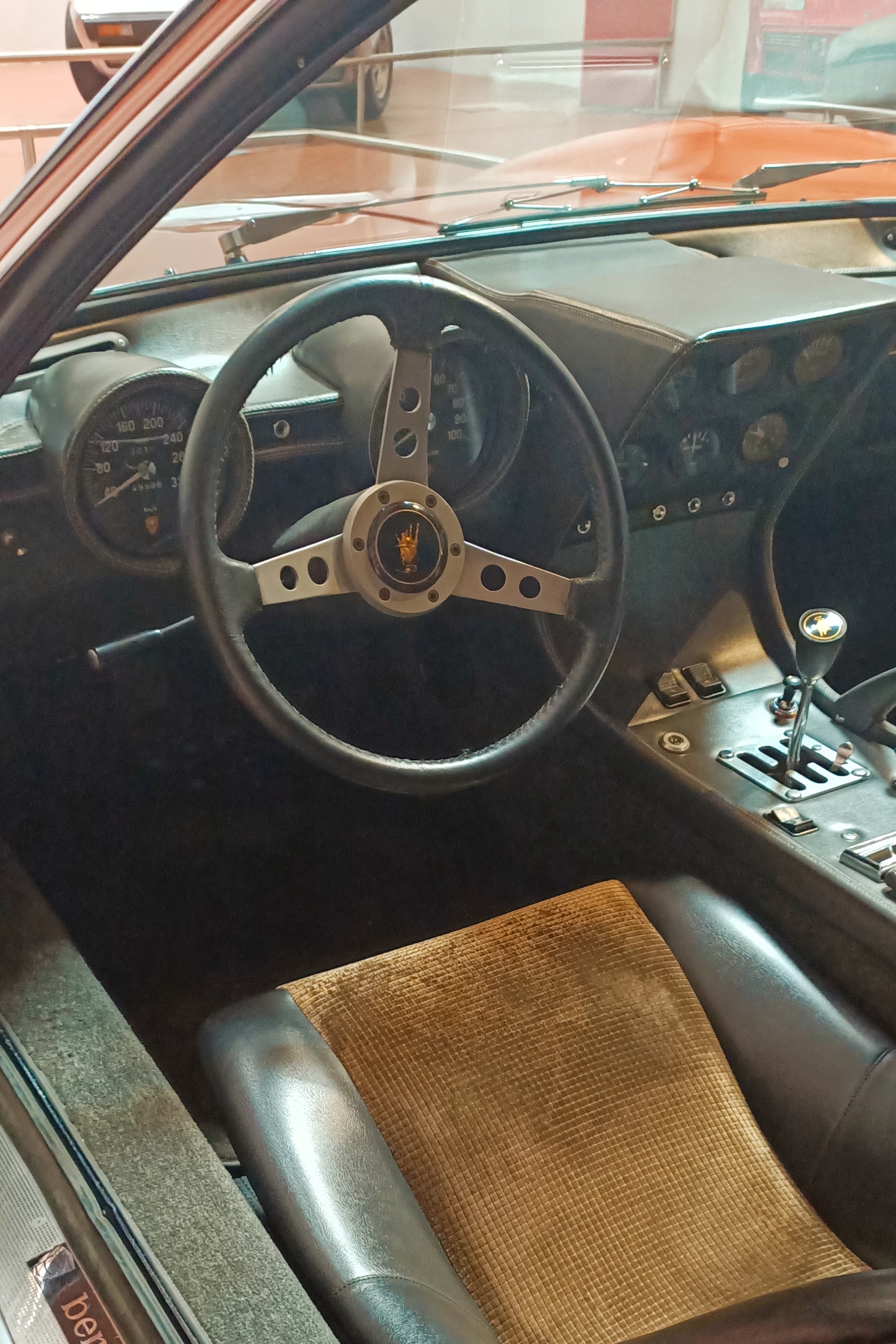 Interno_lamborghinimiura Visita: Collezione Bertone